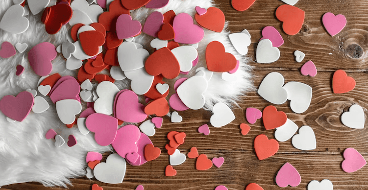 Coeurs en papier Saint Valentin