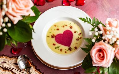 Veloute-Valentin-Crystal-Chiang-Mai