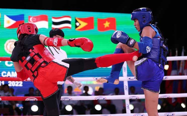 kickboxing Muan Thai Kun Khmer deux hommes se battent