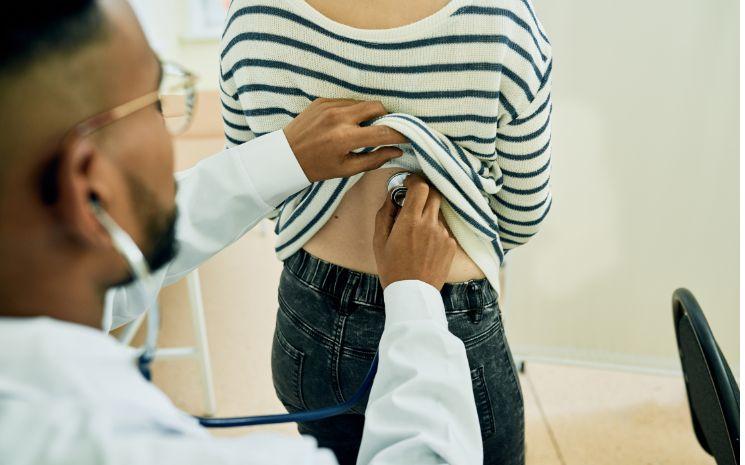 Pour contrer les difficultés administratives que les expatriés peuvent rencontrer, lepetitjournal.com vous propose un guide complet pour s’enregistrer auprès d’un GP.