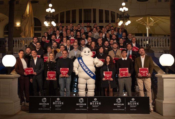 Photo de famille des chefs de Restaurants élus par Guide Michelin Espagne