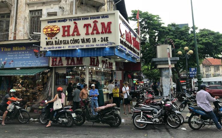 Ho Chi Minh-ville: améliorer le premier district comme de Singapour
