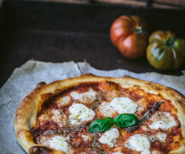 BUCAREST DE POCHE - Bar à vins, pizzas et café, nos bonnes adresses de la semaine