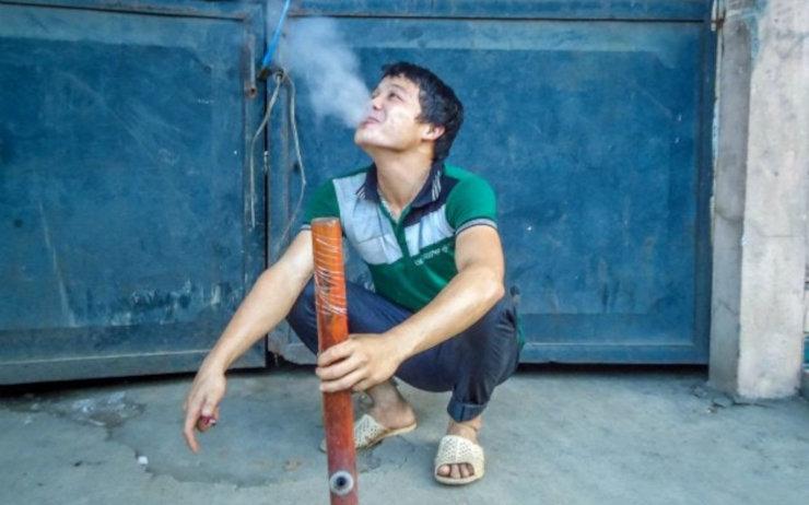 La pipe à eau à la vietnamienne (Điếu Cày - Bong) : une expérience décapante