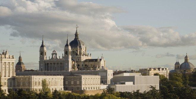 galeria de las colecciones reales vue de loin