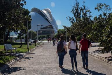 La cité des arts et des sciences, un lieu touristique à valencia