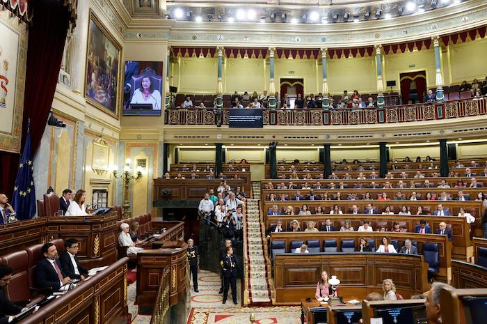 langues co-officielles congrès espagne basque catalan