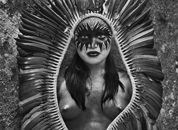 Femme indigène yawanawá:©Sebastião Salgado