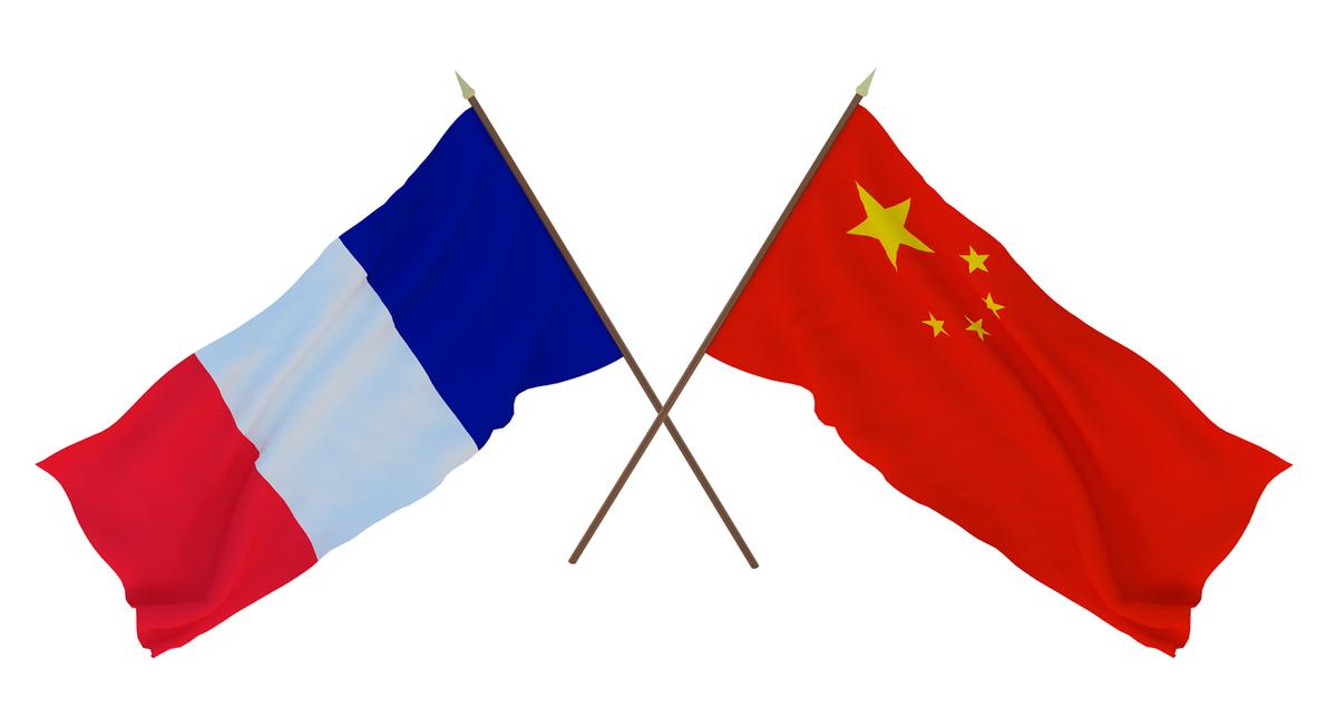 drapeaux france et chine