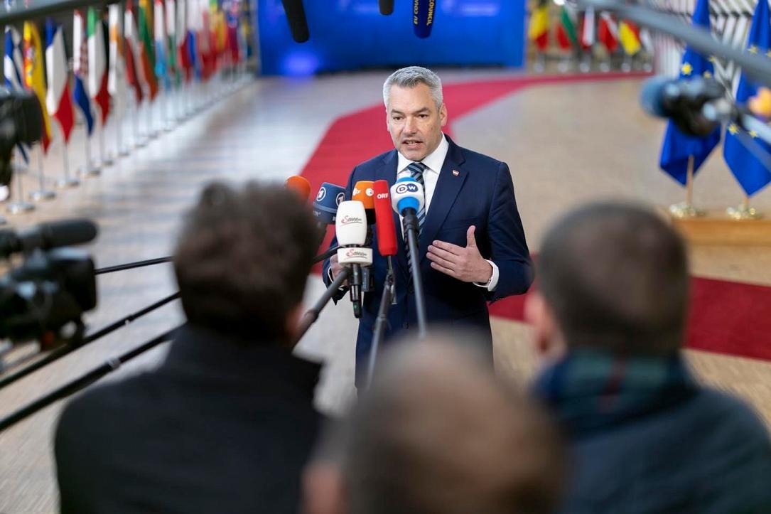 Ce n’est pas le bon moment pour élargir Schengen, selon le chancelier autrichien