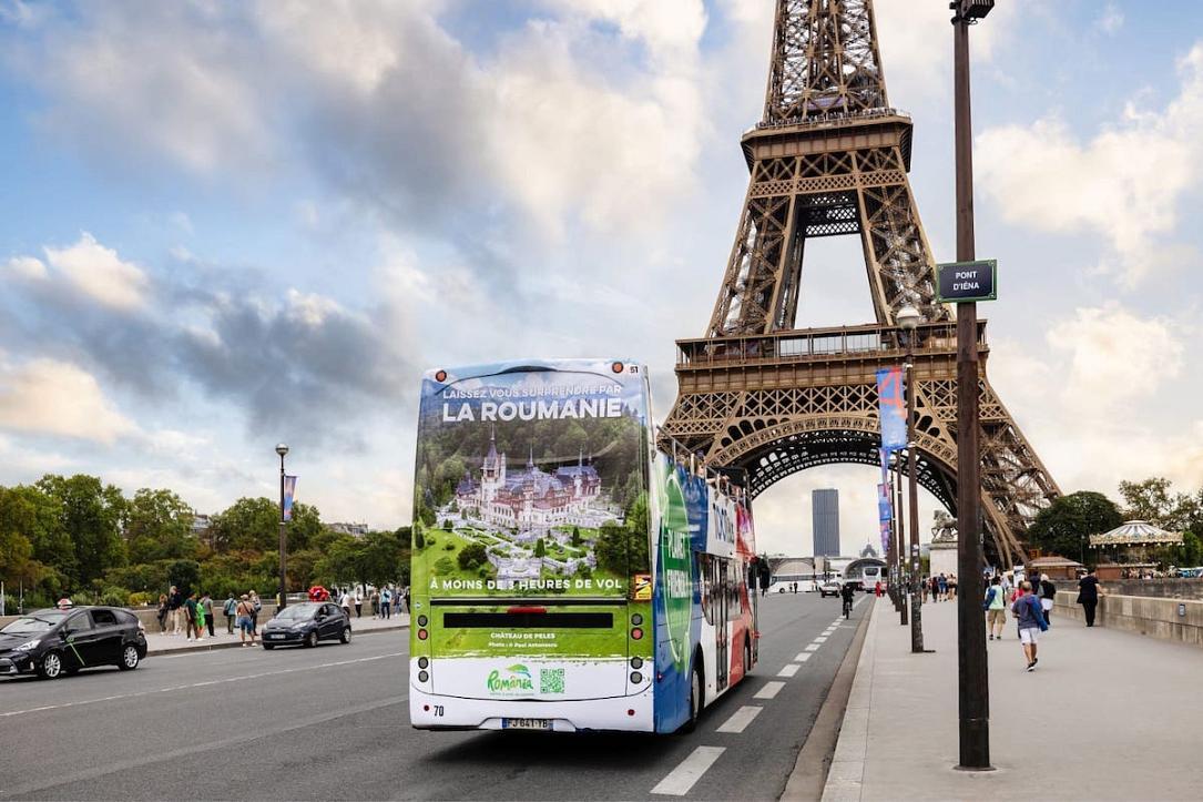 Dans Paris, campagne de promotion de la Roumanie en tant que destination touristique