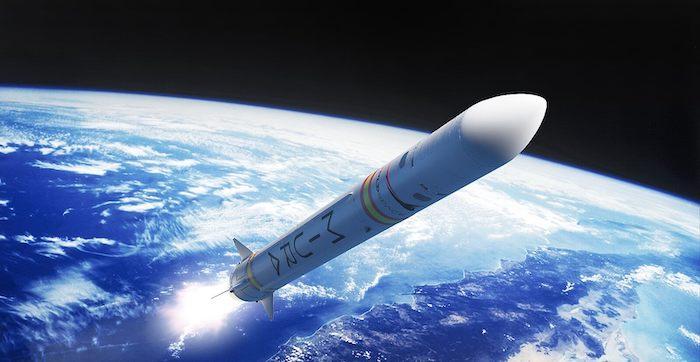 la fusée espagnole Miura 1 lancée à Elche dans l'espace