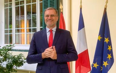 Olivier Brochet, nouvel ambassadeur de France au Vietnam, évoque ses priorités
