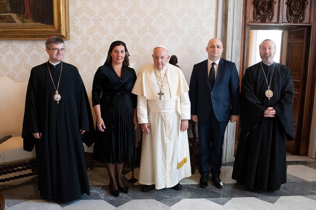 Le président de la Fédération des communautés juives de Roumanie reçu par le pape
