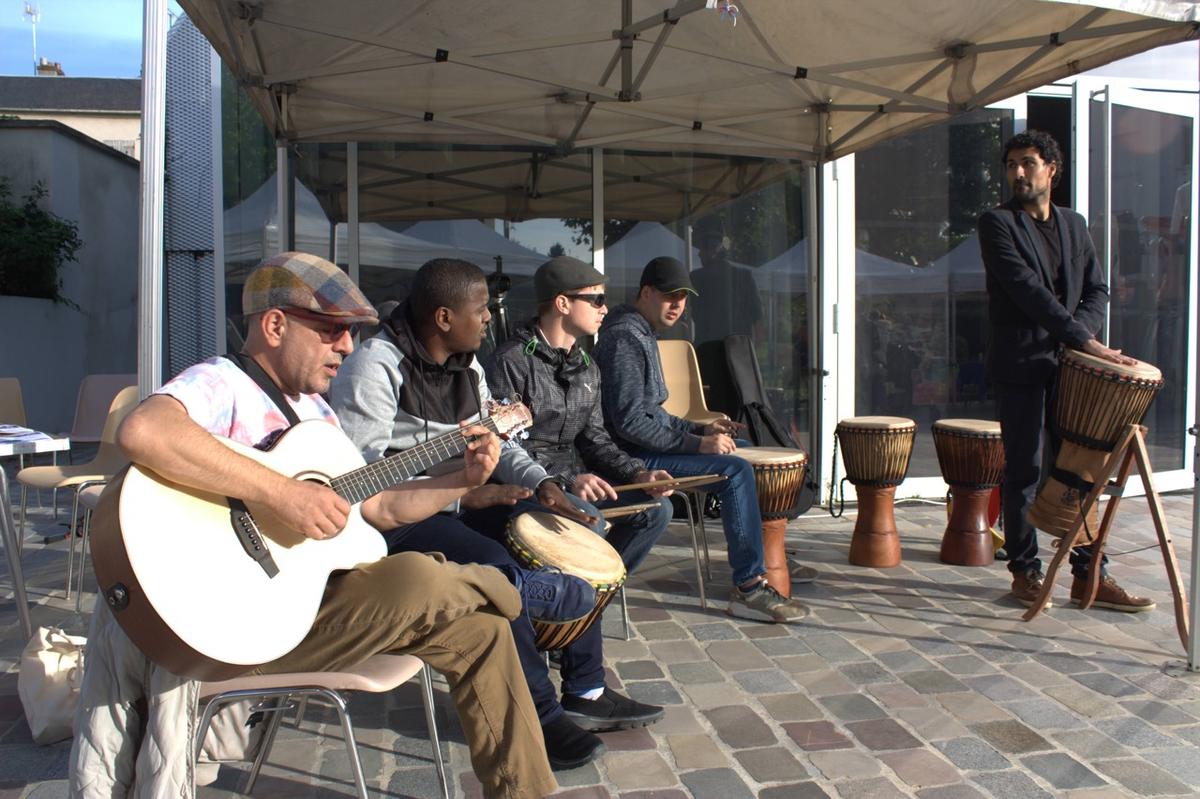 Approsh, la thérapie par la musique, s'implante en France, et bientôt à l'international