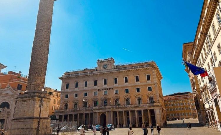 Piazza Colonna à Rome