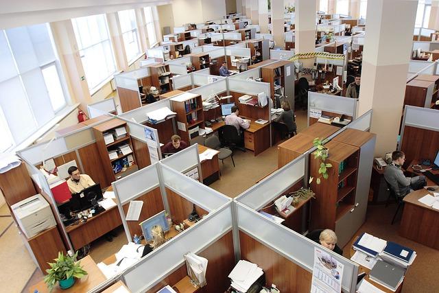 bureaux avec employés en Espagne