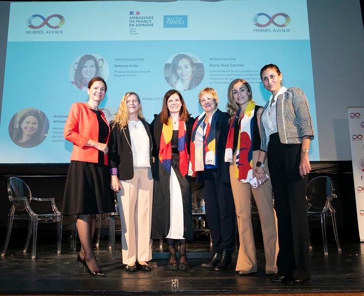 les participantes à la conférence mujeres avenir, à Madrid