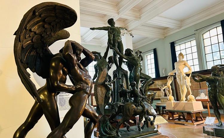 sculptures en bronze et plâtre de Hendrik Christian Andersen