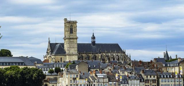 Nevers