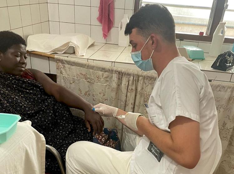 Infirmiers sans frontières au Togo
