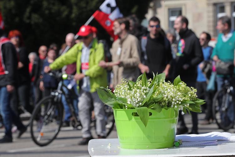 1er mai est férié en France. Mais dans le monde aussi ?