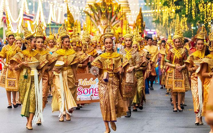 TAT-defile-Maha-Songkran-2024-