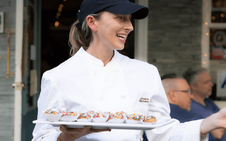Pleins feux sur Jessica Massias, cheffe pâtissière du restaurant Le Moulin à Café
