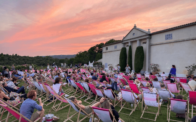 Cet été, rendez-vous au Château Gassier pour un programme exclusif au cœur des vignes-2