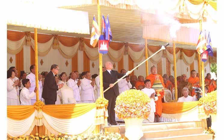 Incinération du Patriarche Bouddhiste Tep Vong à Phnom Penh