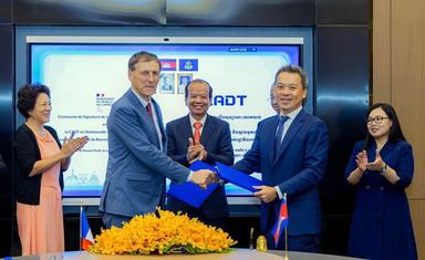 Source: Ministère des Postes et des Télécommunications