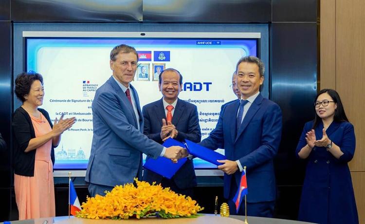 Source: Ministère des Postes et des Télécommunications