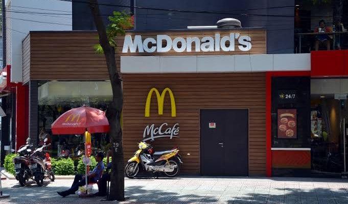 Pourquoi les chaînes de fast-food peinent à se développer au Vietnam?
