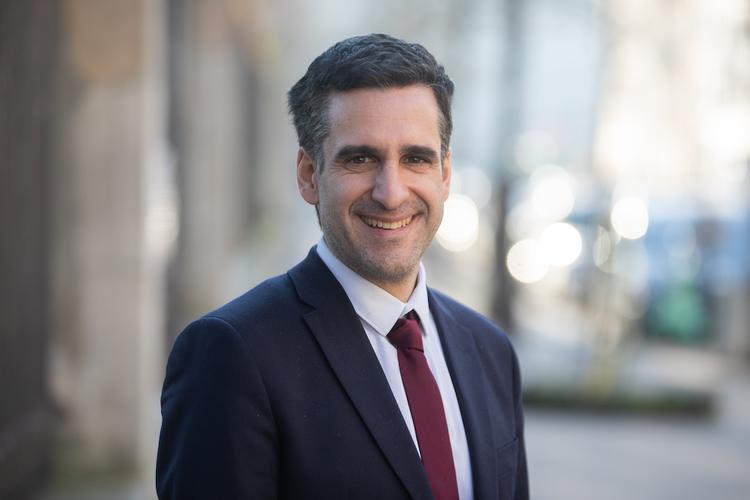 Yan Chantrel, sénateur parle de francophonie et des défis à l'étranger