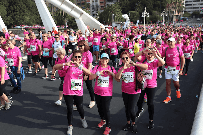 participants à la course contre le cancer à valencia