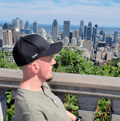 Matthias Lambert est chercheur à Boston et fait des recherches sur sa propre maladie