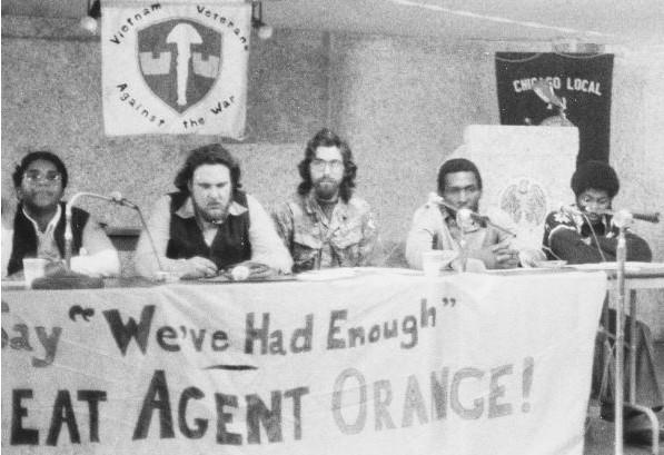 Dès les années 1970, des vétérans américains de la guerre du Vietnam lancent une action collective contre Monsanto