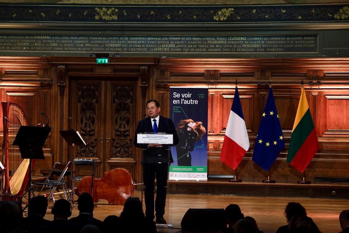 ouverture saison ambassadeur lituanien en france