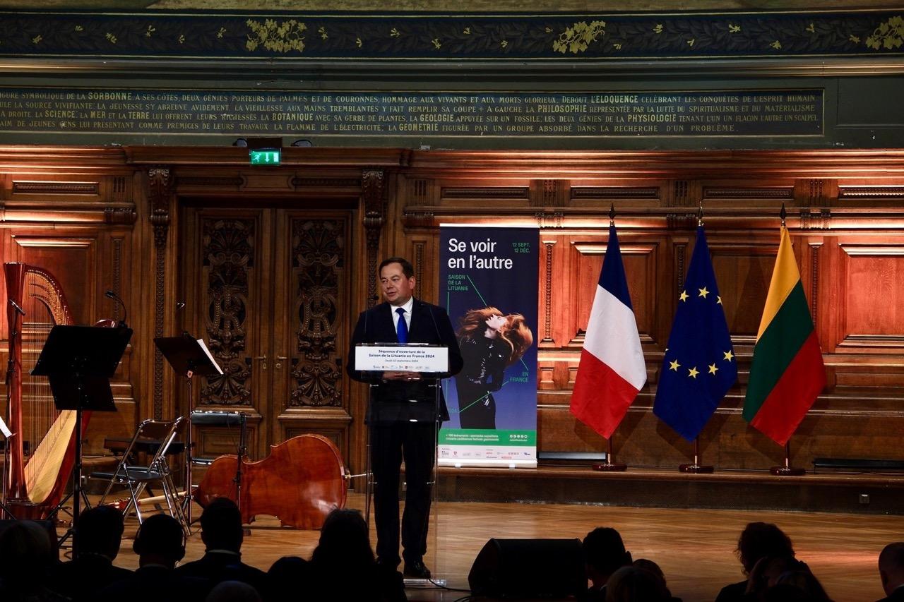 ouverture saison ambassadeur lituanien en france