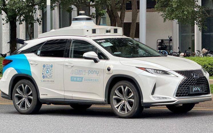 Hong Kong pony.ai robotaxi