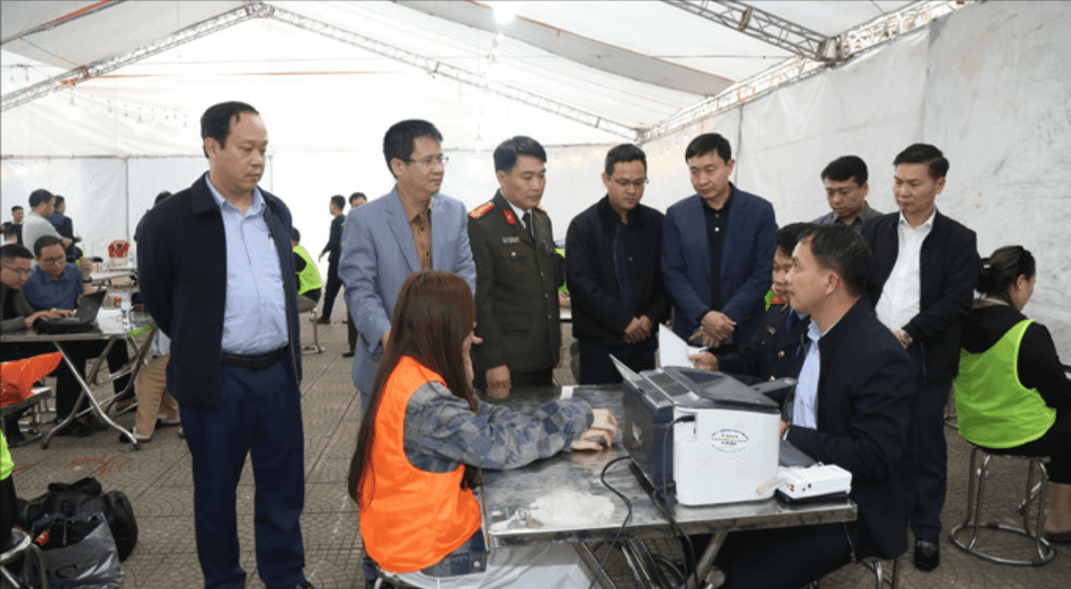 escroquerie vietnam têt