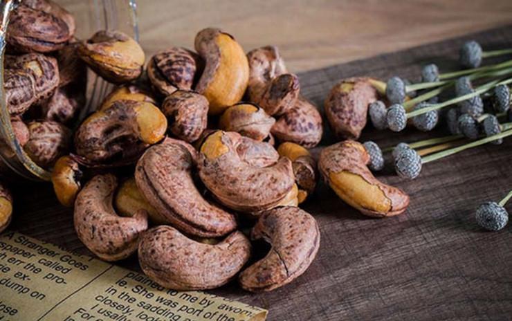 Les exportations de noix de cajou du Vietnam atteignent un record historique en 2024