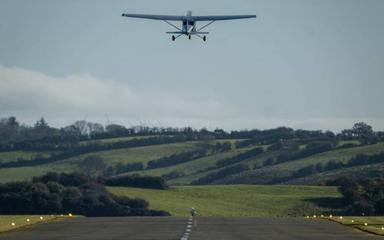Access between Ireland and France