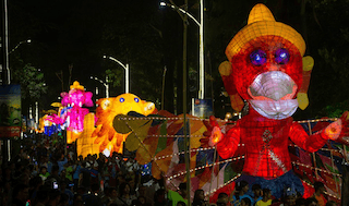 défilé des marionettes