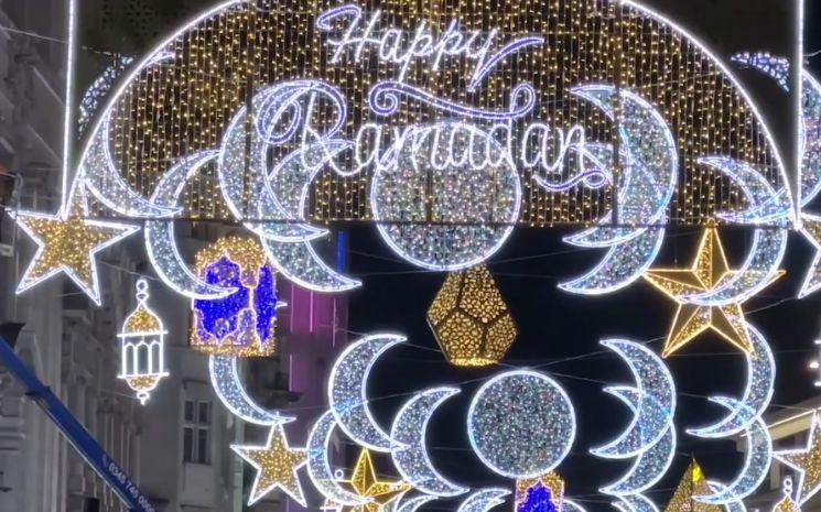 Ramadan, West End, 2022