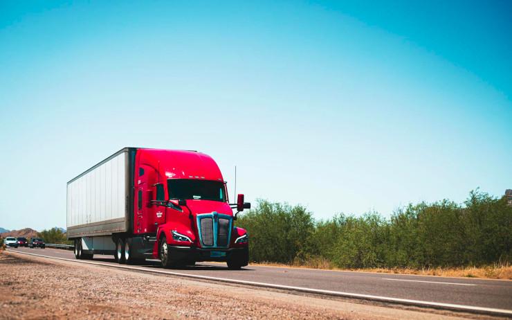 Comment choisir une semi-remorque adaptée à vos besoins de transport ?