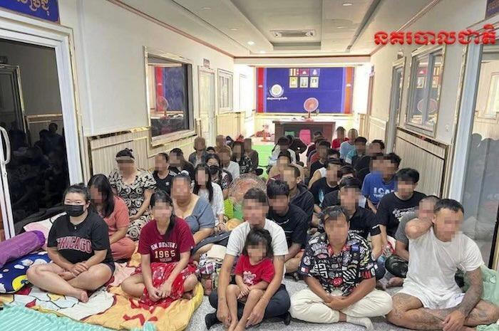 Arrestation de 63 Thailandais