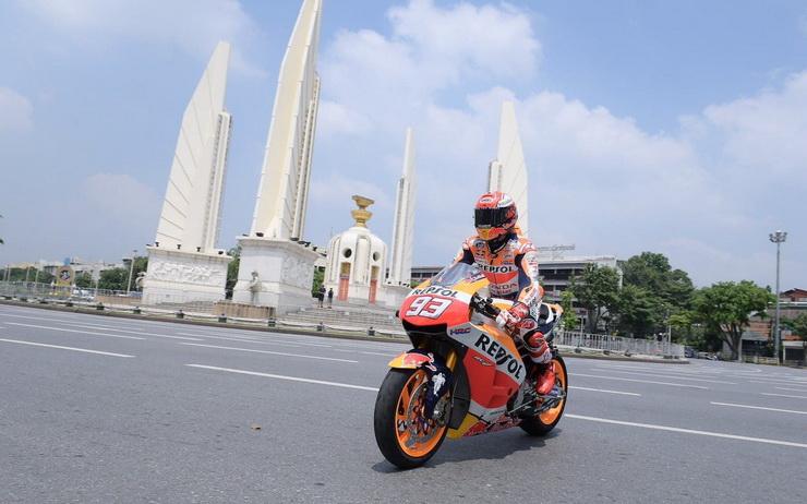 Marquez-Democracy-Monument-740