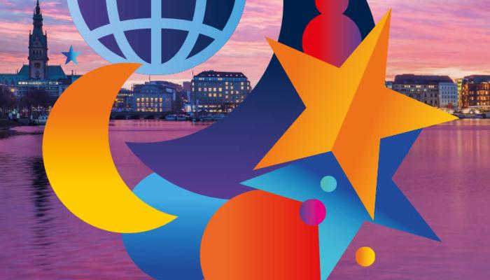 dessins d'etoiles et de lunes devant la ville d'Hambourg