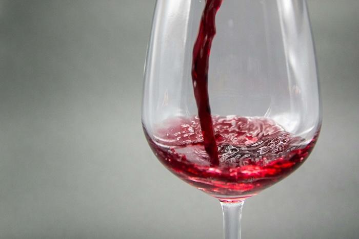 verre de vin rouge clair